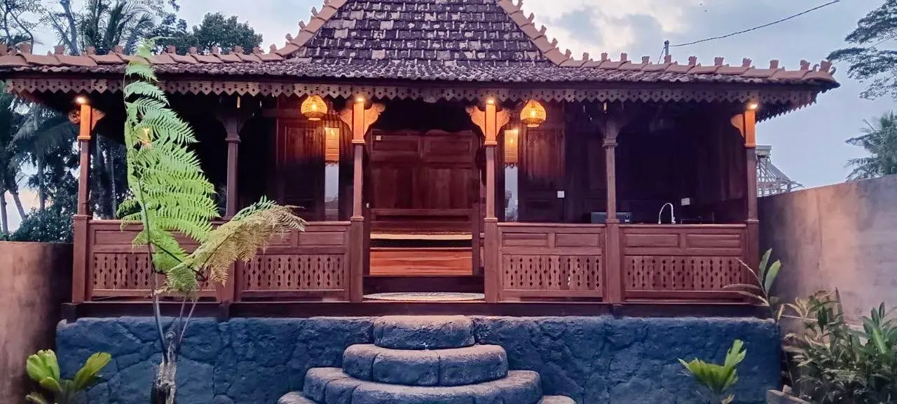 NEW 1 BR Wooden Villa in the Rice Fields — image 2