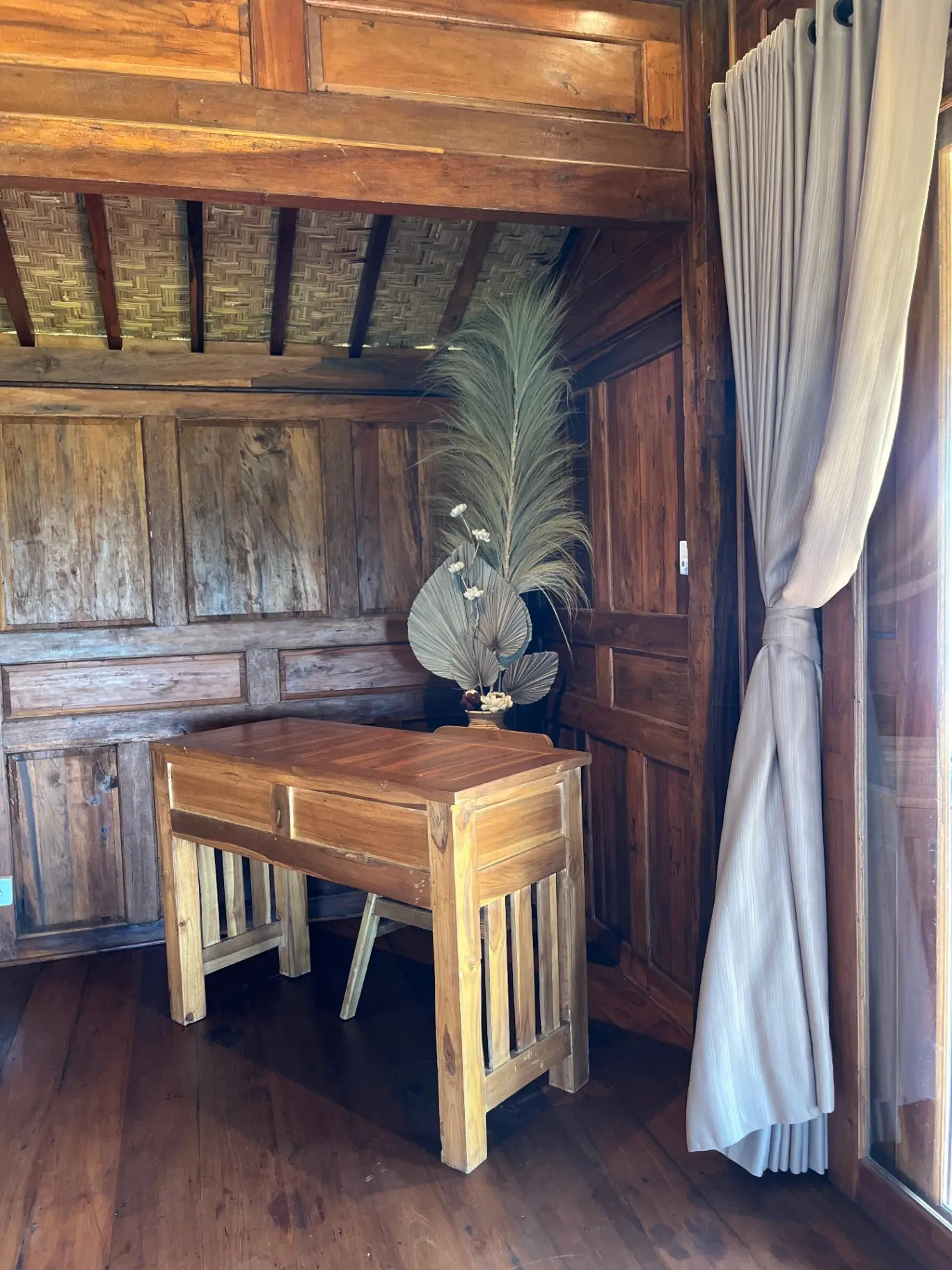 NEW 1 BR Wooden Villa in the Rice Fields — image 4