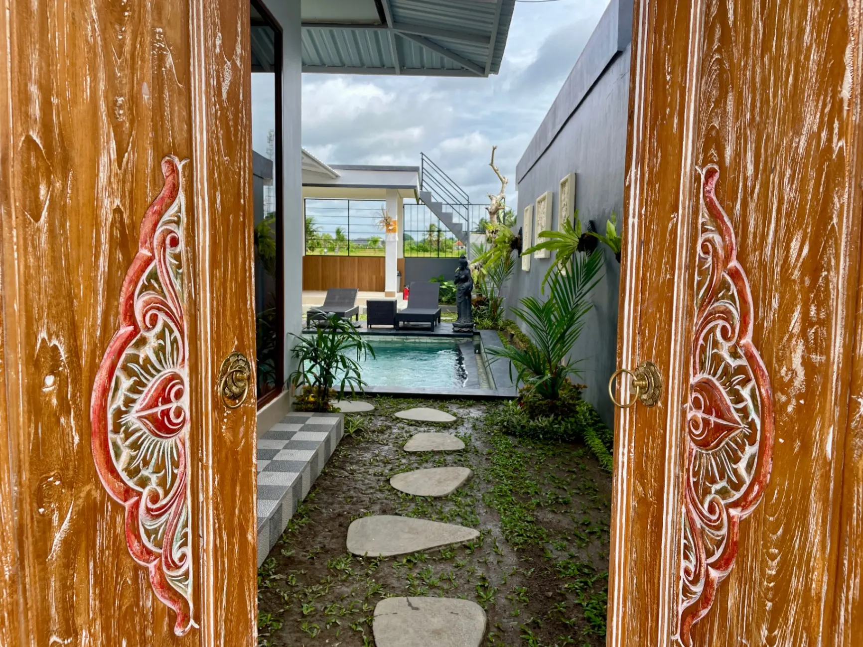 Brand New 2BR Villa & Private Pool with Rice Field Views in Ubud — image 1