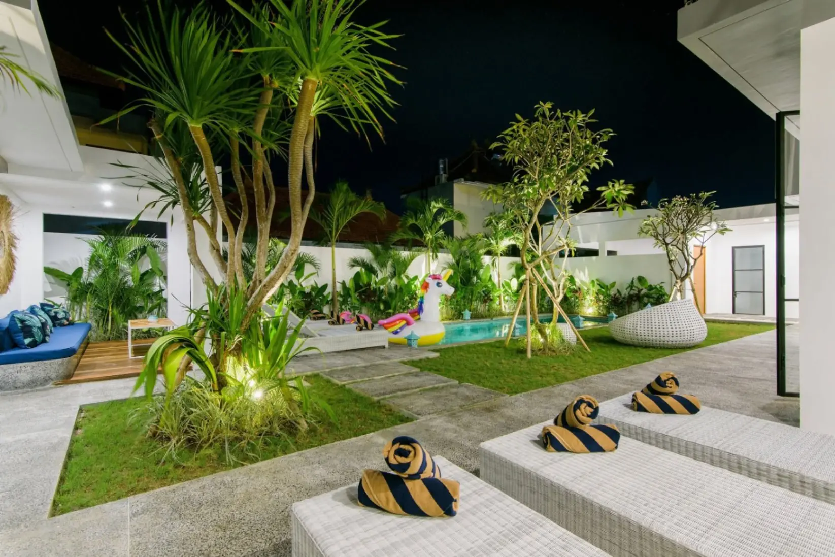 4 BEDROOM VILLA IN BERAWA USD 6500/MONTH — image 4
