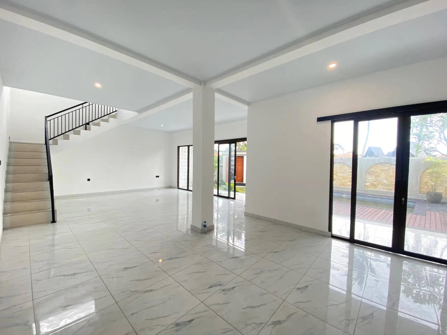 2BR Unfurnished - Cemagi — image 4