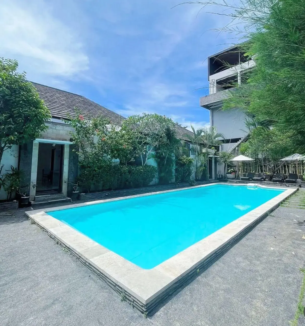 Villa for yearly rent in Kerobokan Bali — image 1