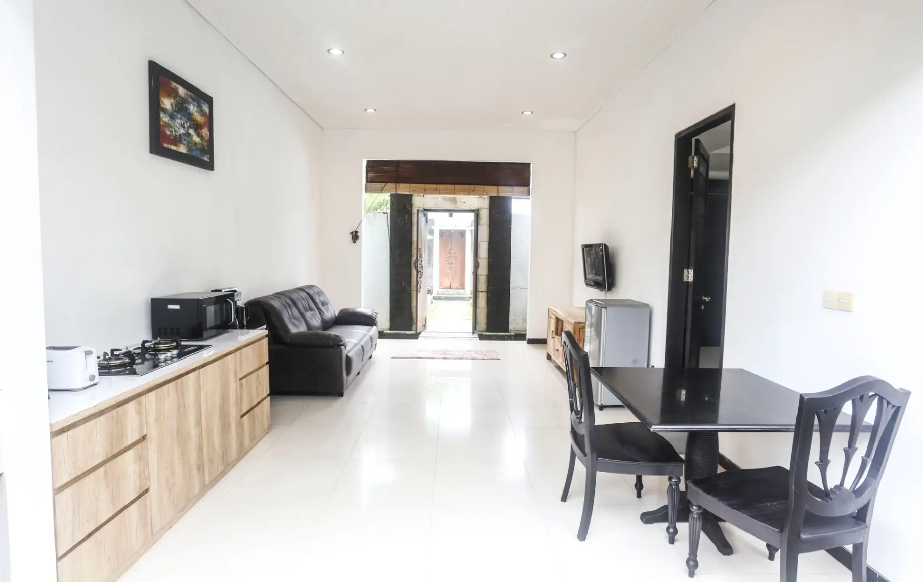 Villa for yearly rent in Kerobokan Bali — image 4