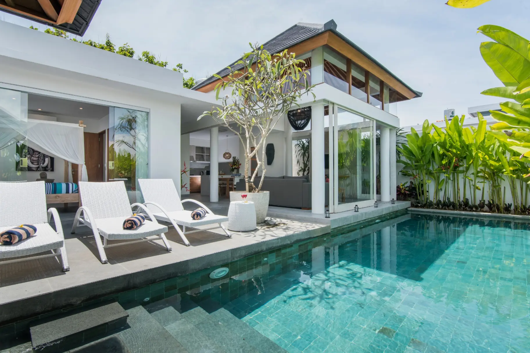 2 BEDROOM VILLA IN BERAWA WALK TO THE BEACH — image 2