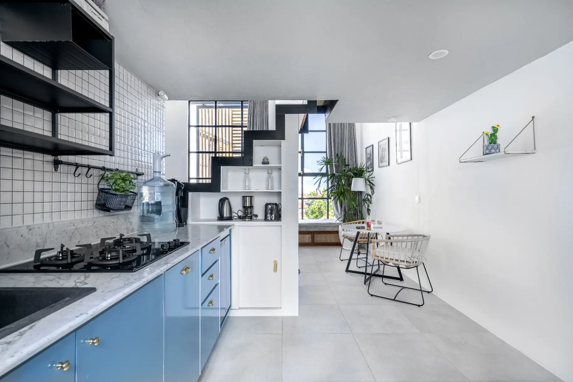 Tropicana Loft - Modern Simple Superior Loft Pool Berawa Canggu — image 1
