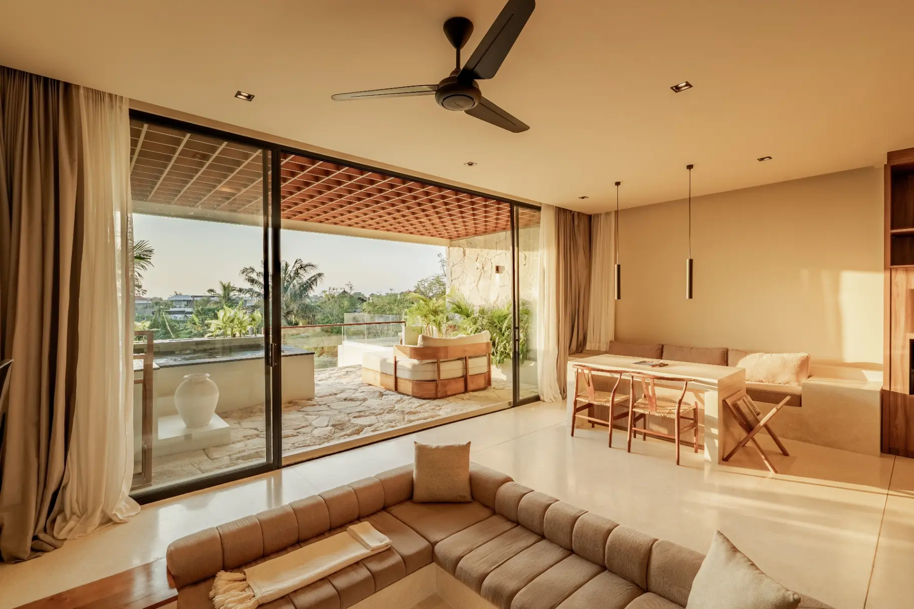 Sore - Elegant 1BR Studio Canggu | Plunge Pool & Balcony — image 3