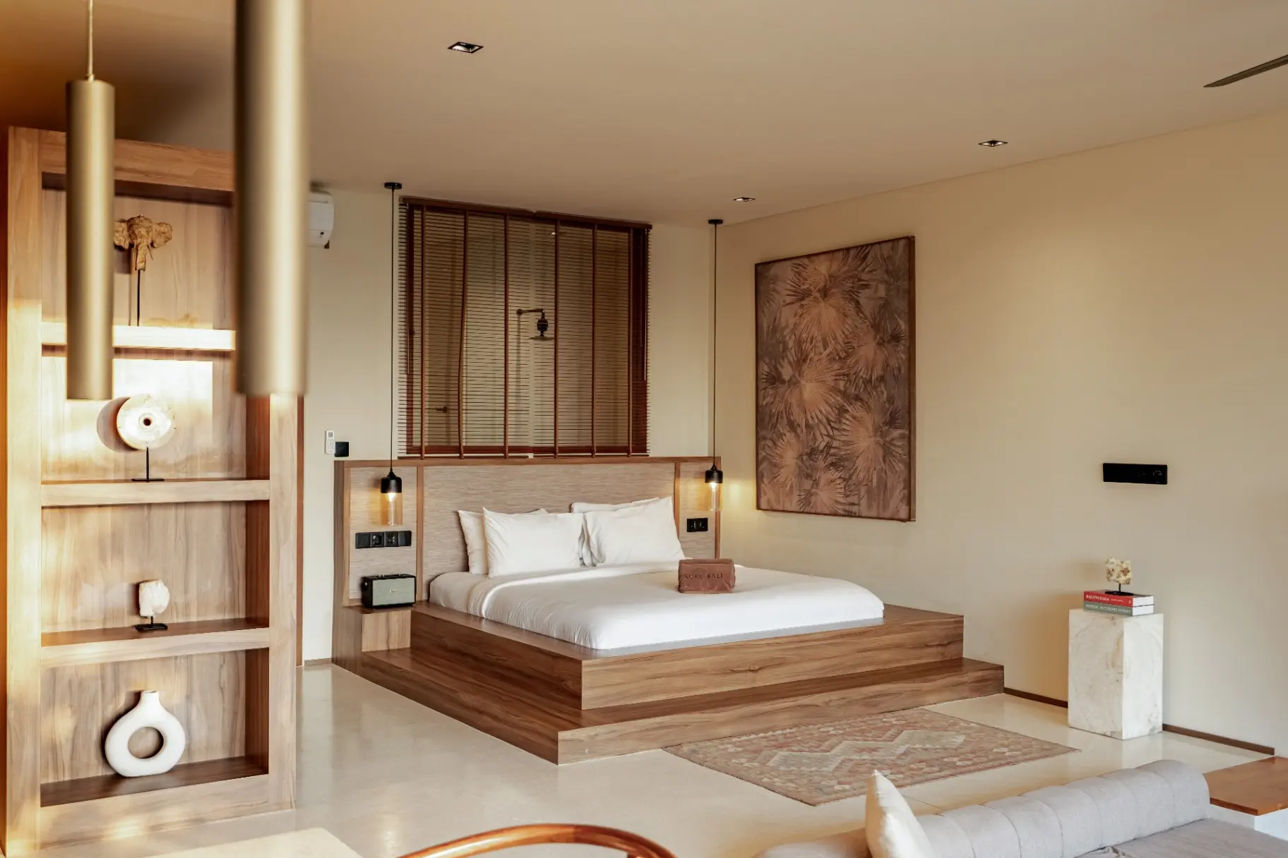 Sore - Elegant 1BR Studio Canggu | Plunge Pool & Balcony — image 2