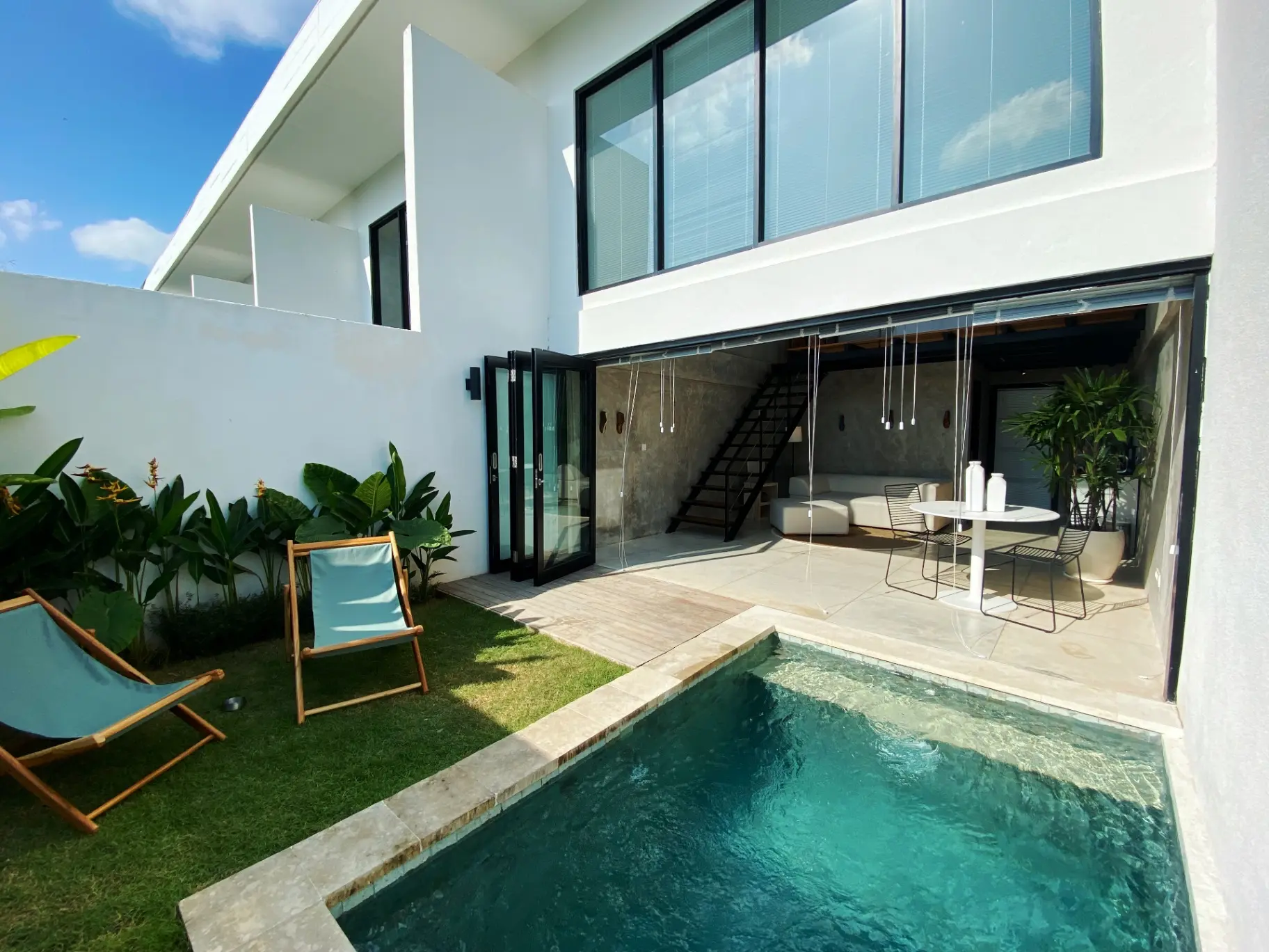 Canggu 2Plex - Vibrant Canggu Hub Loft style with Private Pool — image 1
