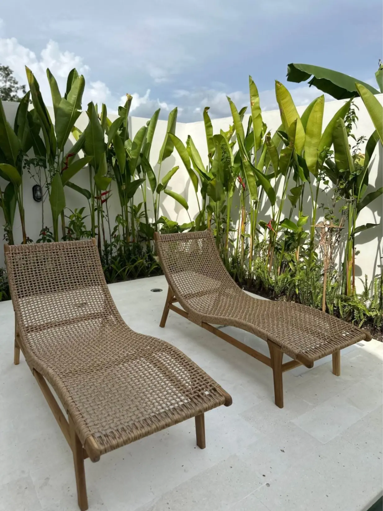 Brand New 2BR Tropical Villa in the Heart of Canggu — image 1