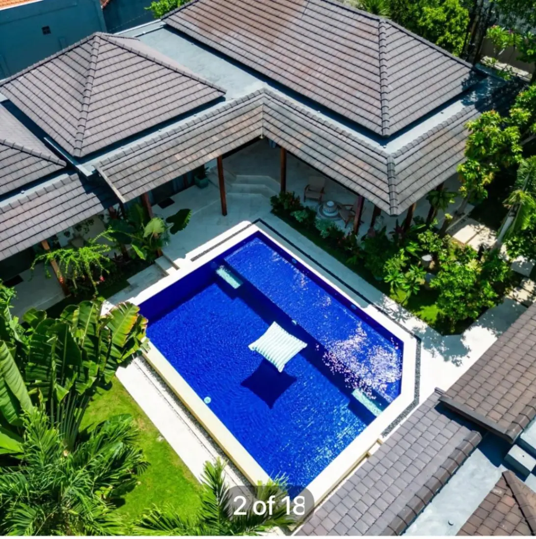 4 BEDROOMS VILLA IN UMALAS — image 3