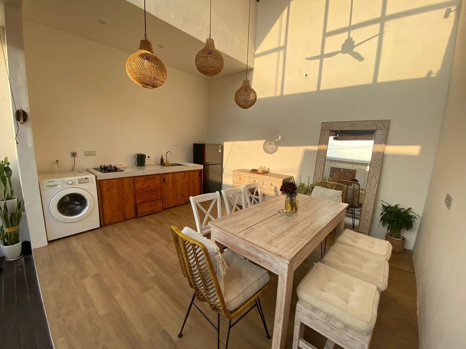 For rent 2 bedrooms villa located in Kerobokan — image 3