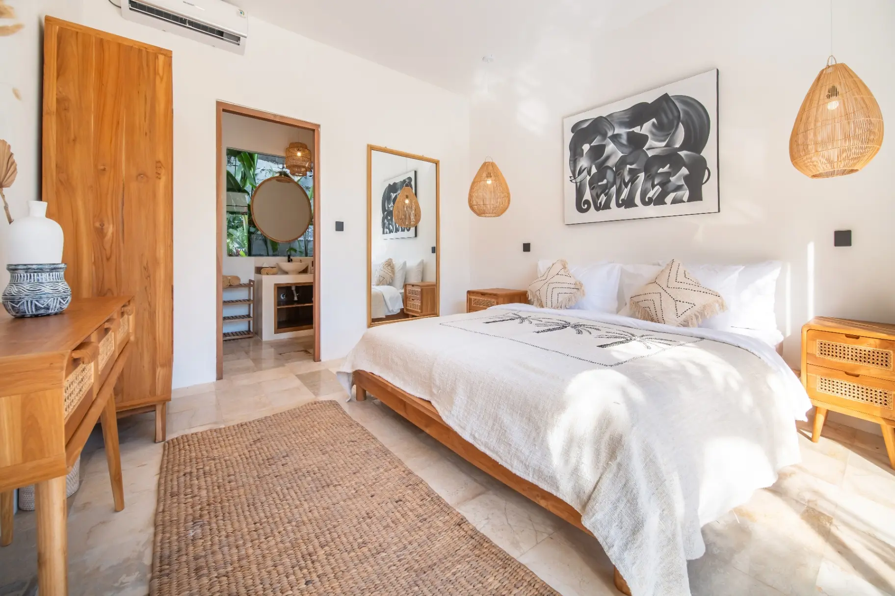 Villa Julia – Charming 3-Bedroom Oasis in the Heart of Canggu — image 2