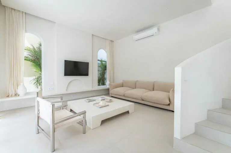 Villa For Rent 2 Bed In Padonan Canggu Bali PO-3774 — image 1