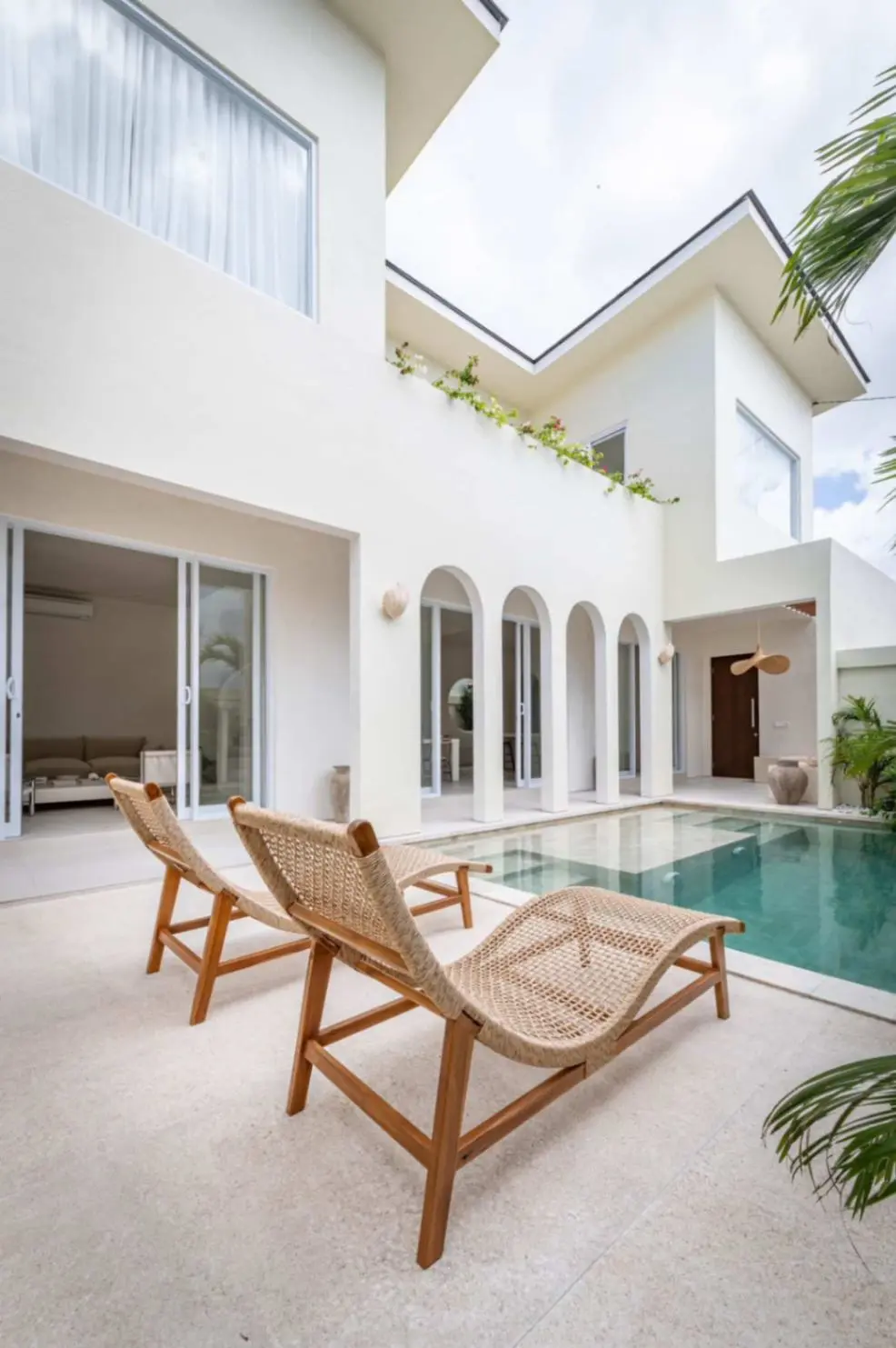 Villa For Rent 2 Bed In Padonan Canggu Bali PO-3774