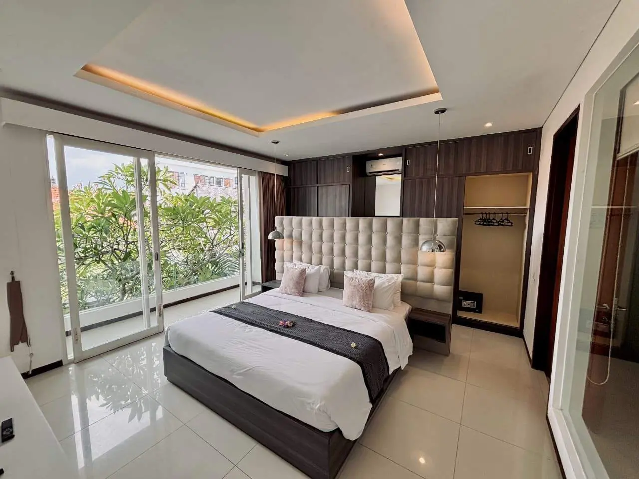 2 BEDROOM VILLA FULLY FURNISHED FOR MONTHLY & YEARLY RENT IN BERAWA – IB78 — image 2