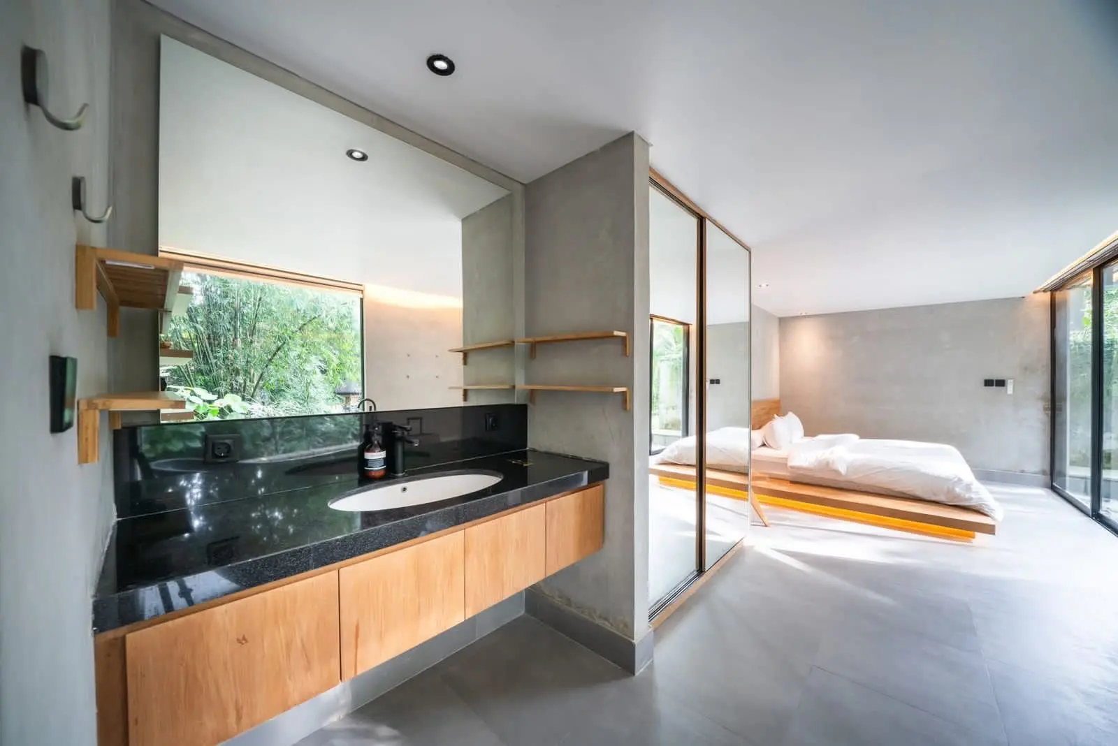 Tumbak Bayuh 3BR – Luxury Villa for Rent — image 1