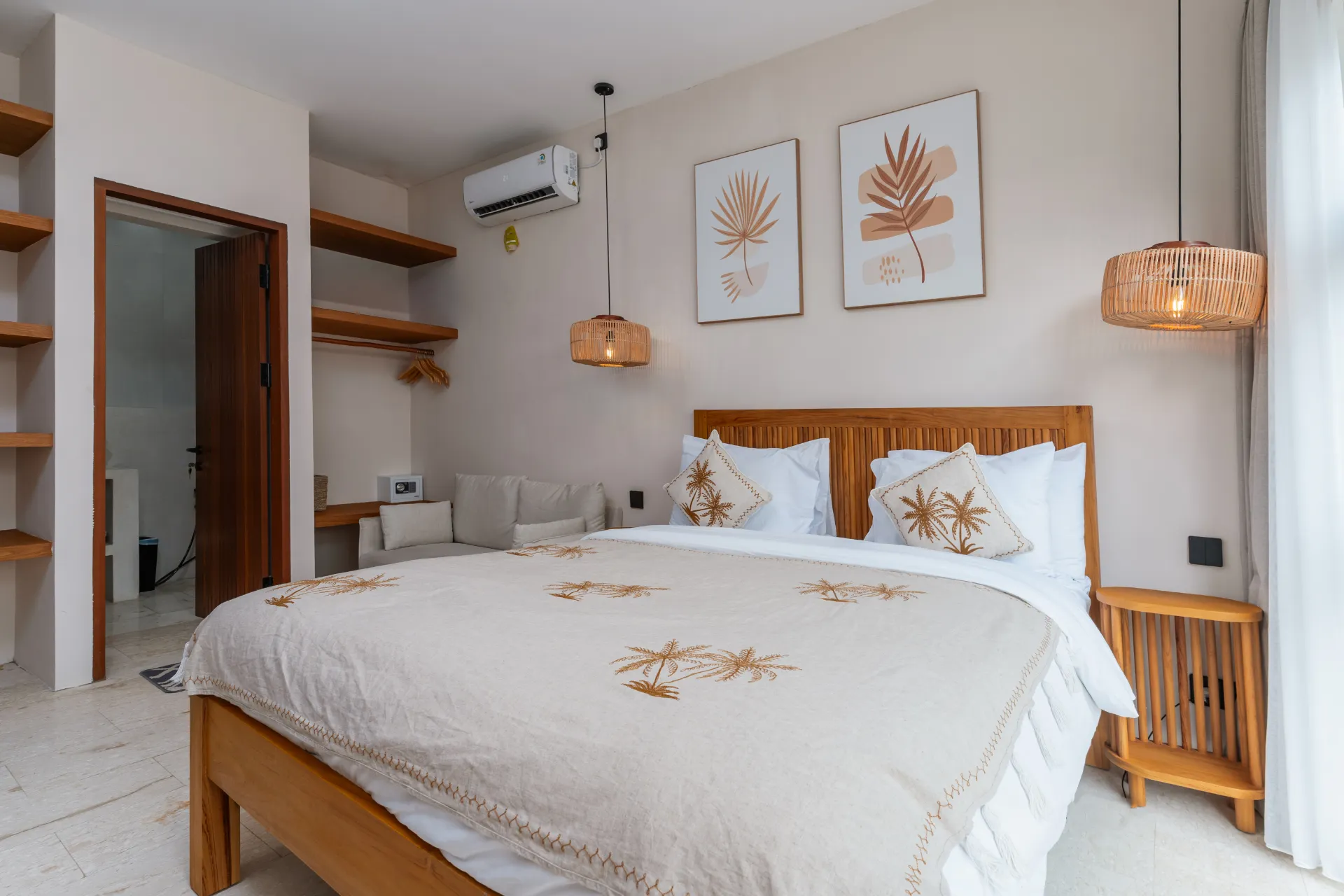 Chic 1BR Apartment for Rent – Near Bingin Beach ☀️