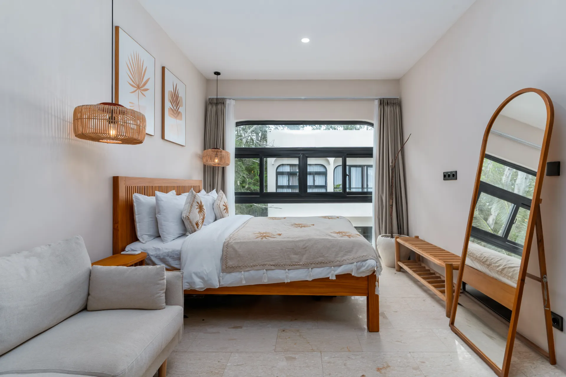 Chic 1BR Apartment for Rent – Near Bingin Beach ☀️ — image 2
