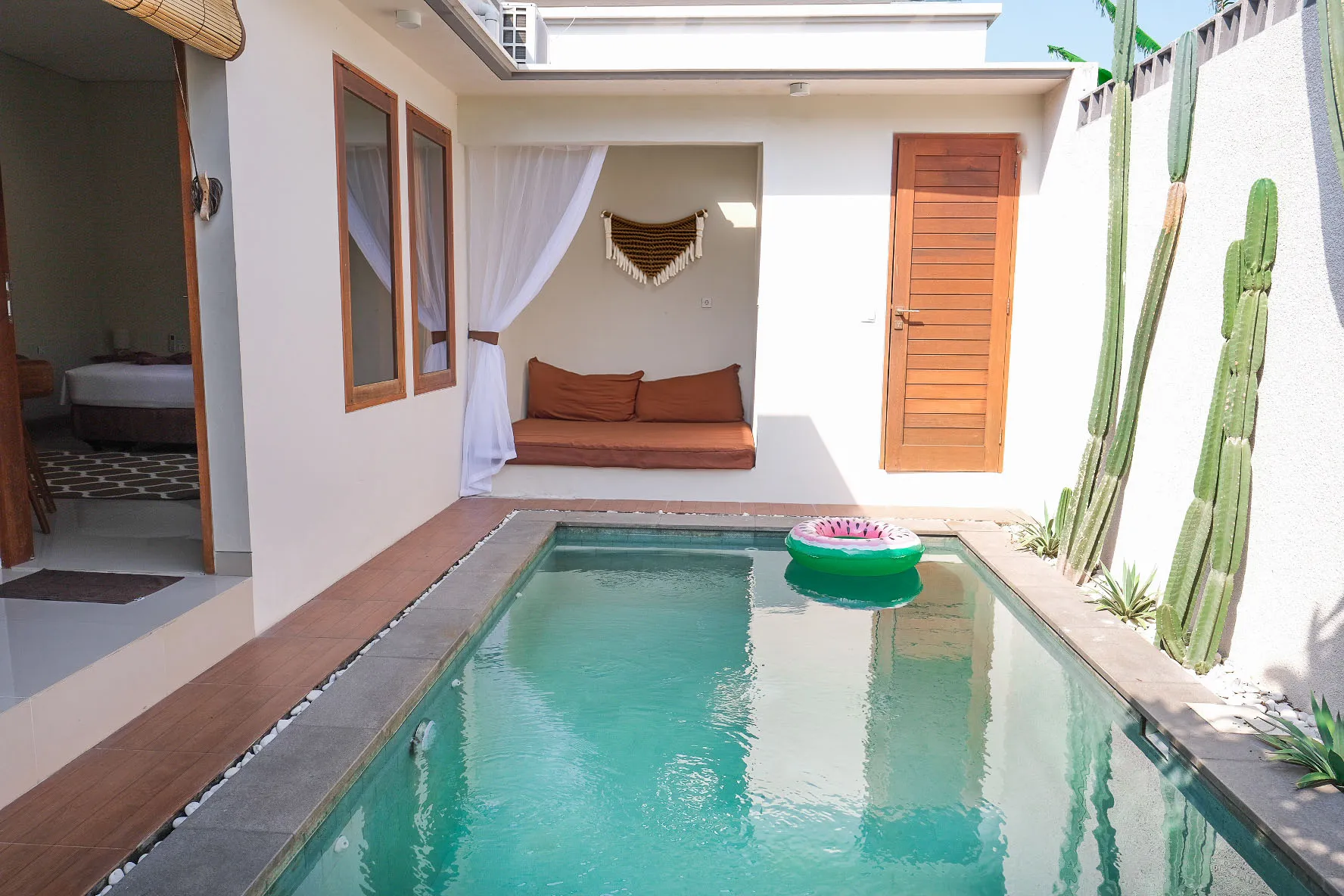 2BR VILLA ANN MODERN–TROPICAL (2KR3)