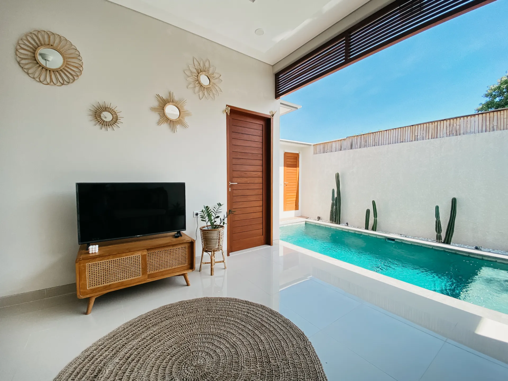 2BR VILLA ANN MODERN–TROPICAL (2KR3) — image 1