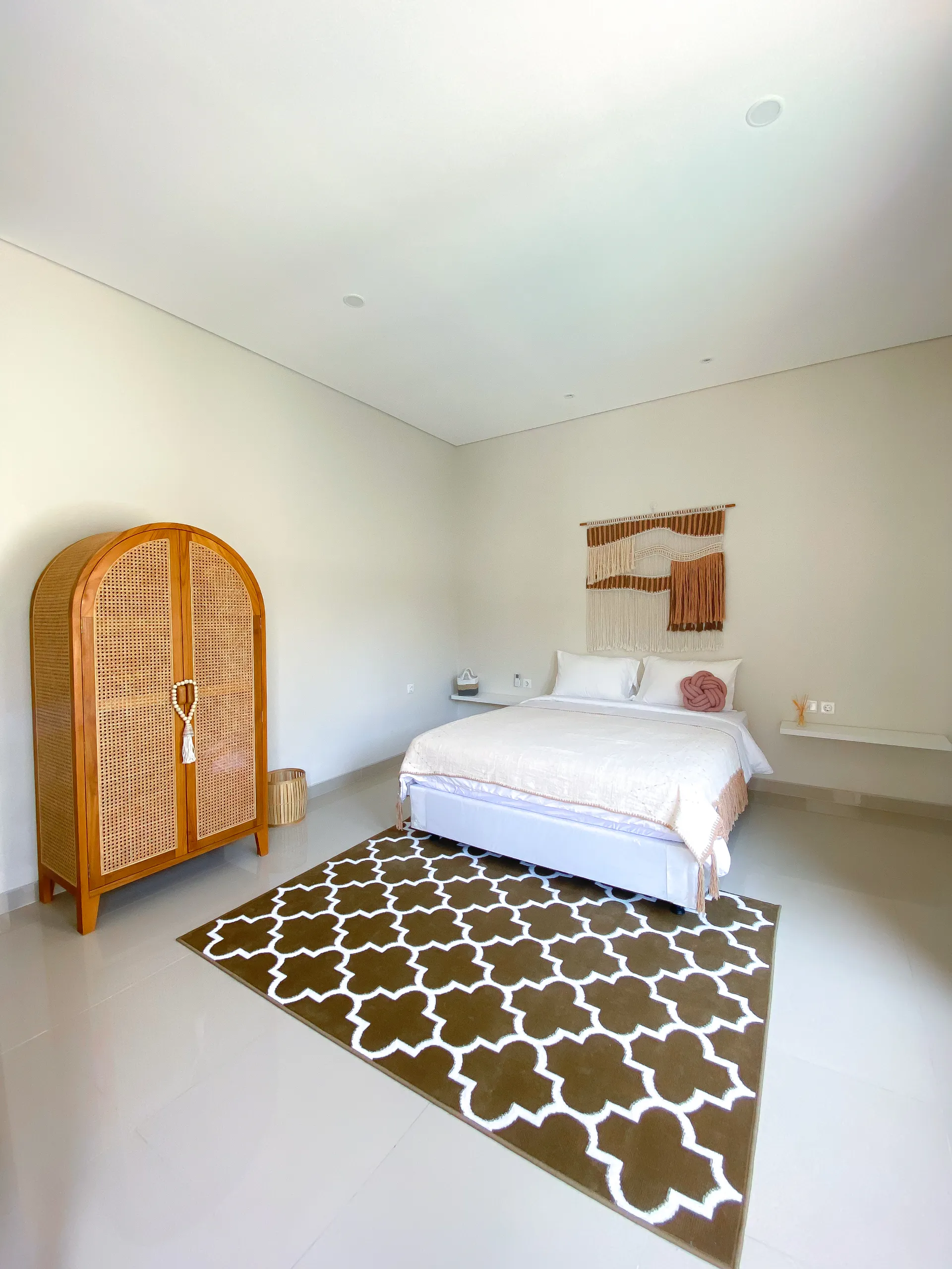 2BR VILLA ANN MODERN–TROPICAL (2KR3) — image 2
