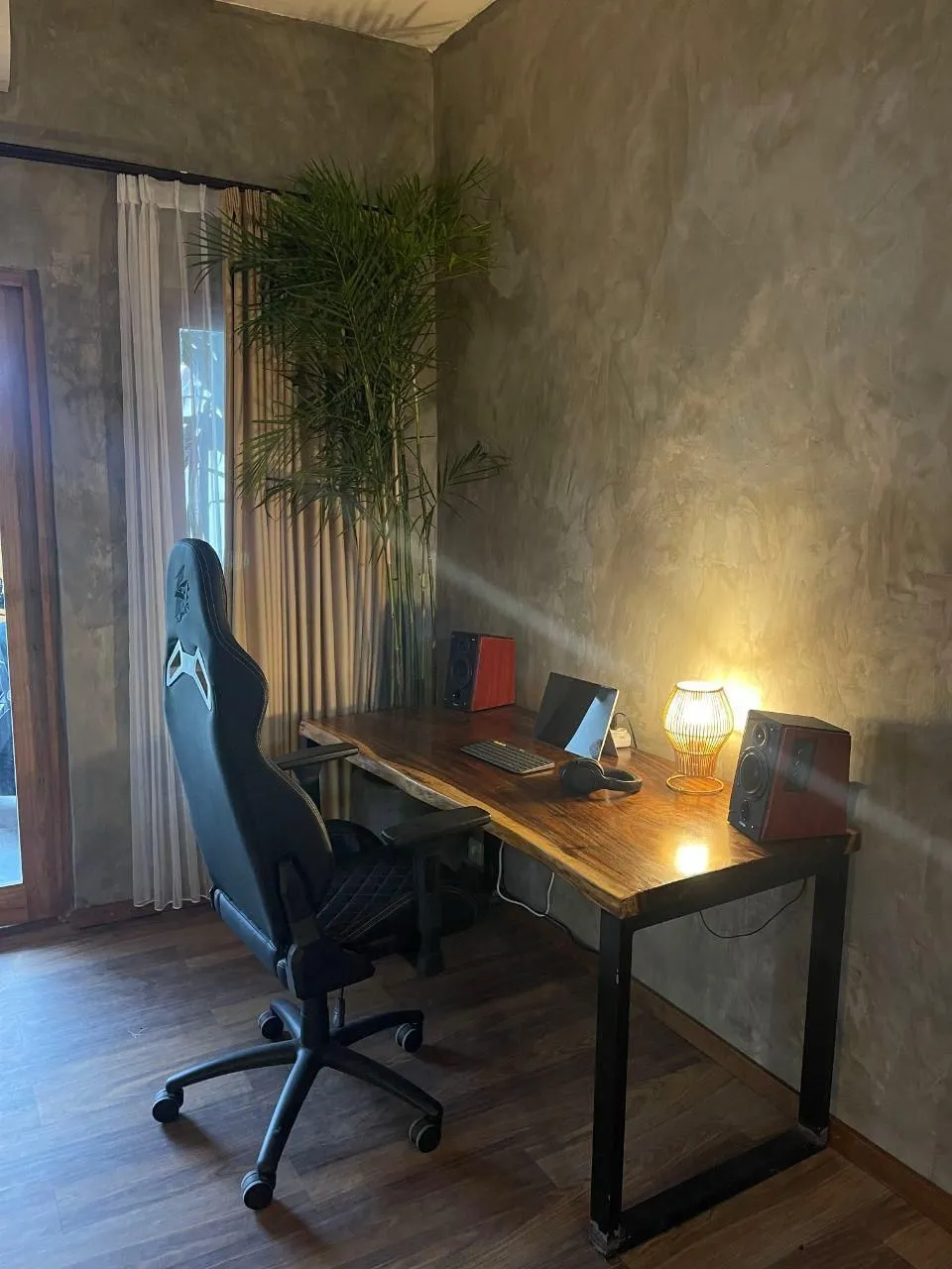 Industrial Style 1BR House in Padonan 2 (1PD2) — image 4