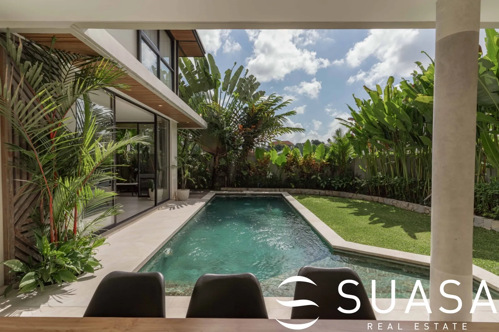 A Modern Sanctuary 5 Bedroom Villa in the Heart of Berawa — image 3