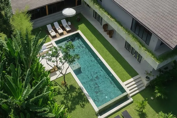 Villa For Rent 4 Bed In Pererenan Badung Bali PO-3792 — image 3