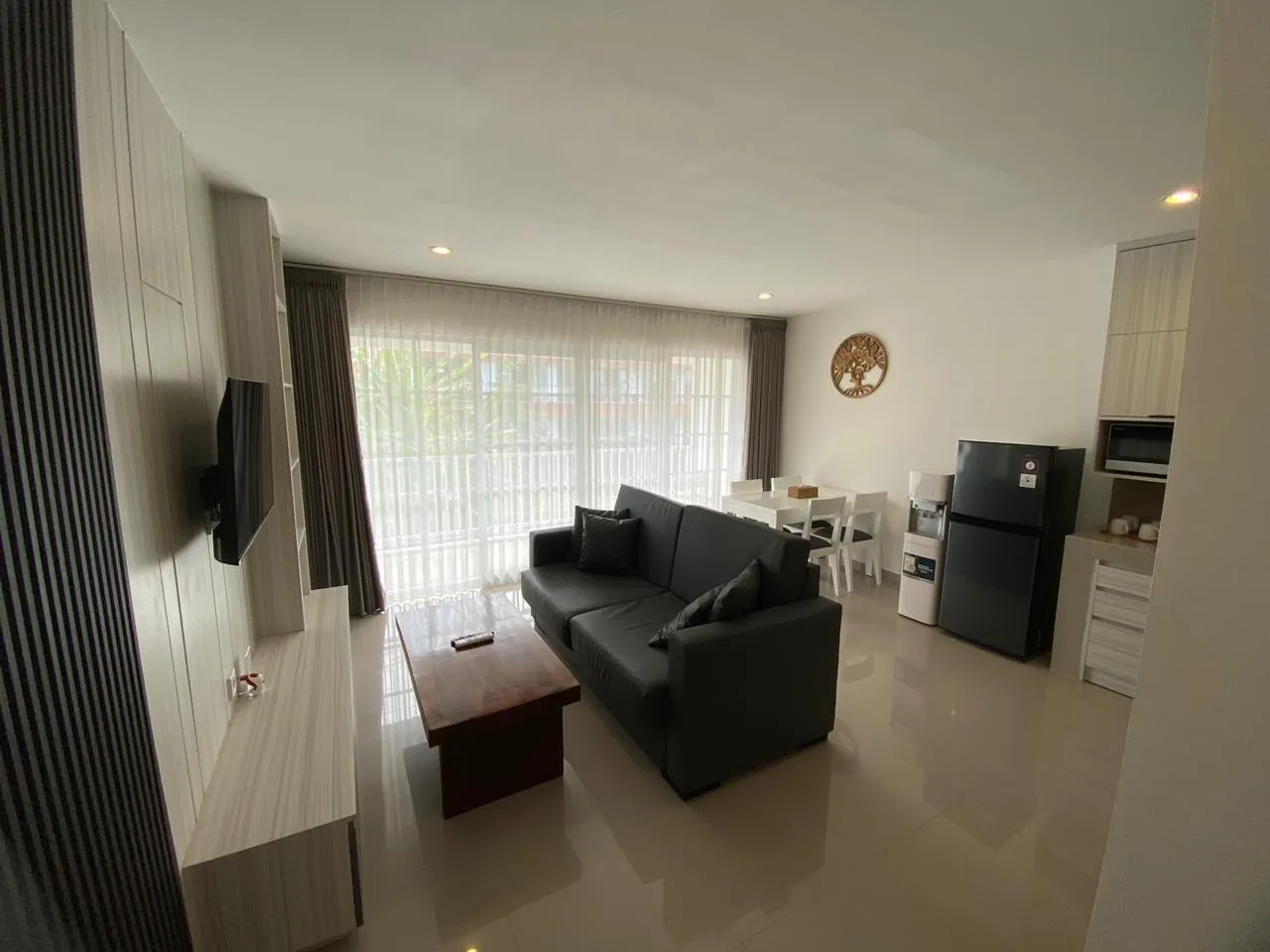 Modern 2 Bedroom Canggu– Pererenan Beach Only 5 Minutes — image 2