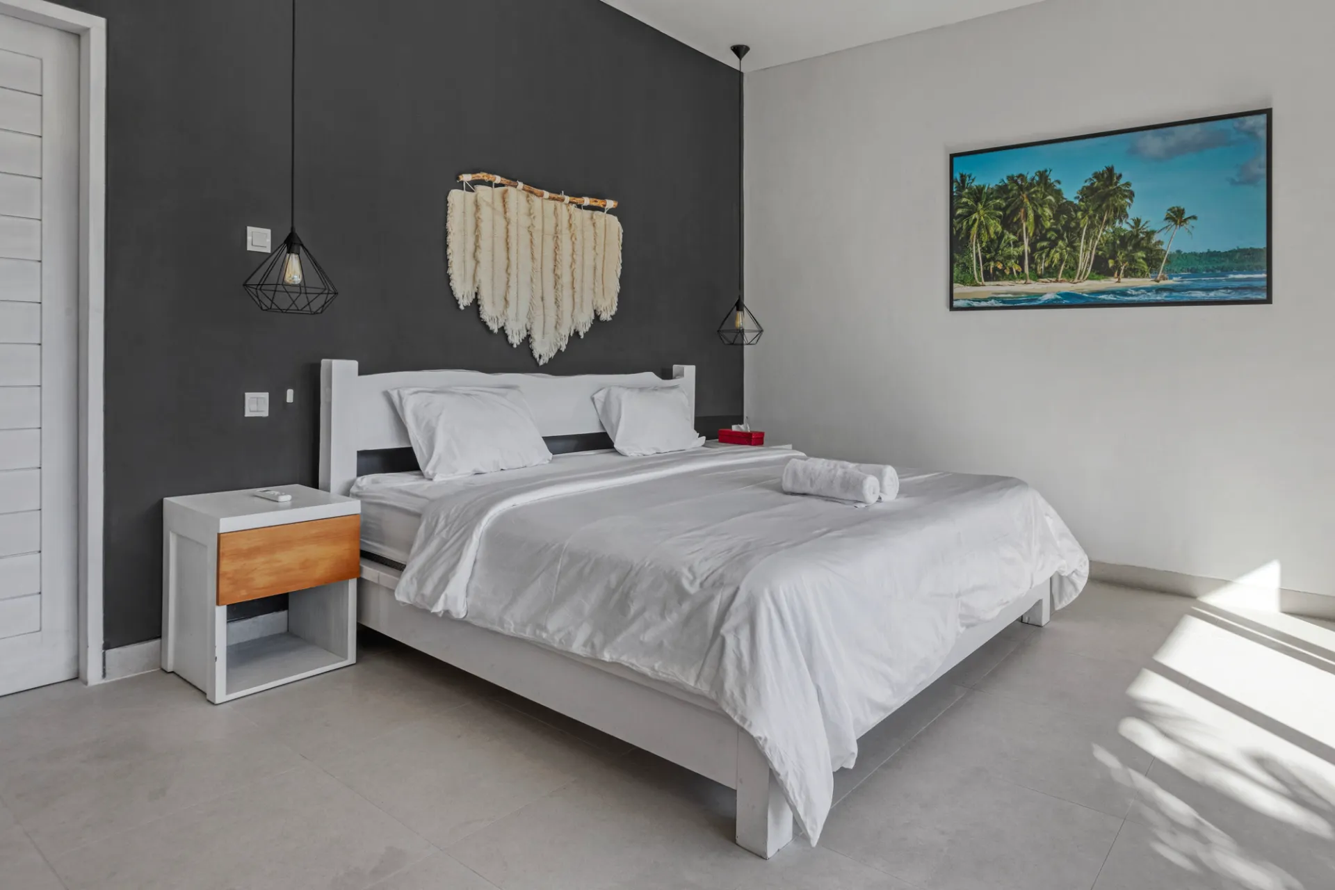 Villa Allis - 5 Bedroom Luxury Modern Villa in Jalan Raya Kayu Tulang Canggu — image 4