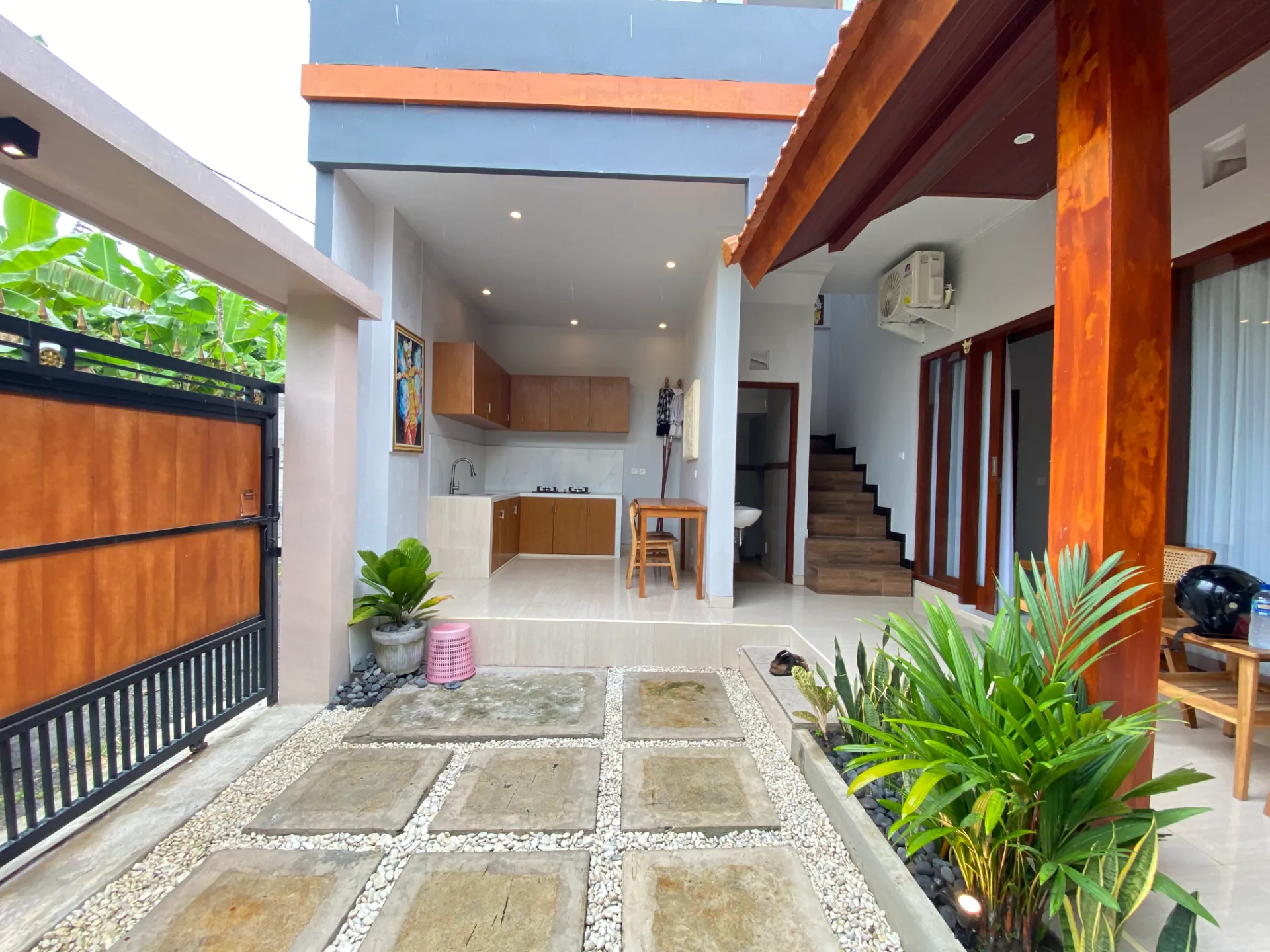 2BR Local House in Kediri — image 1