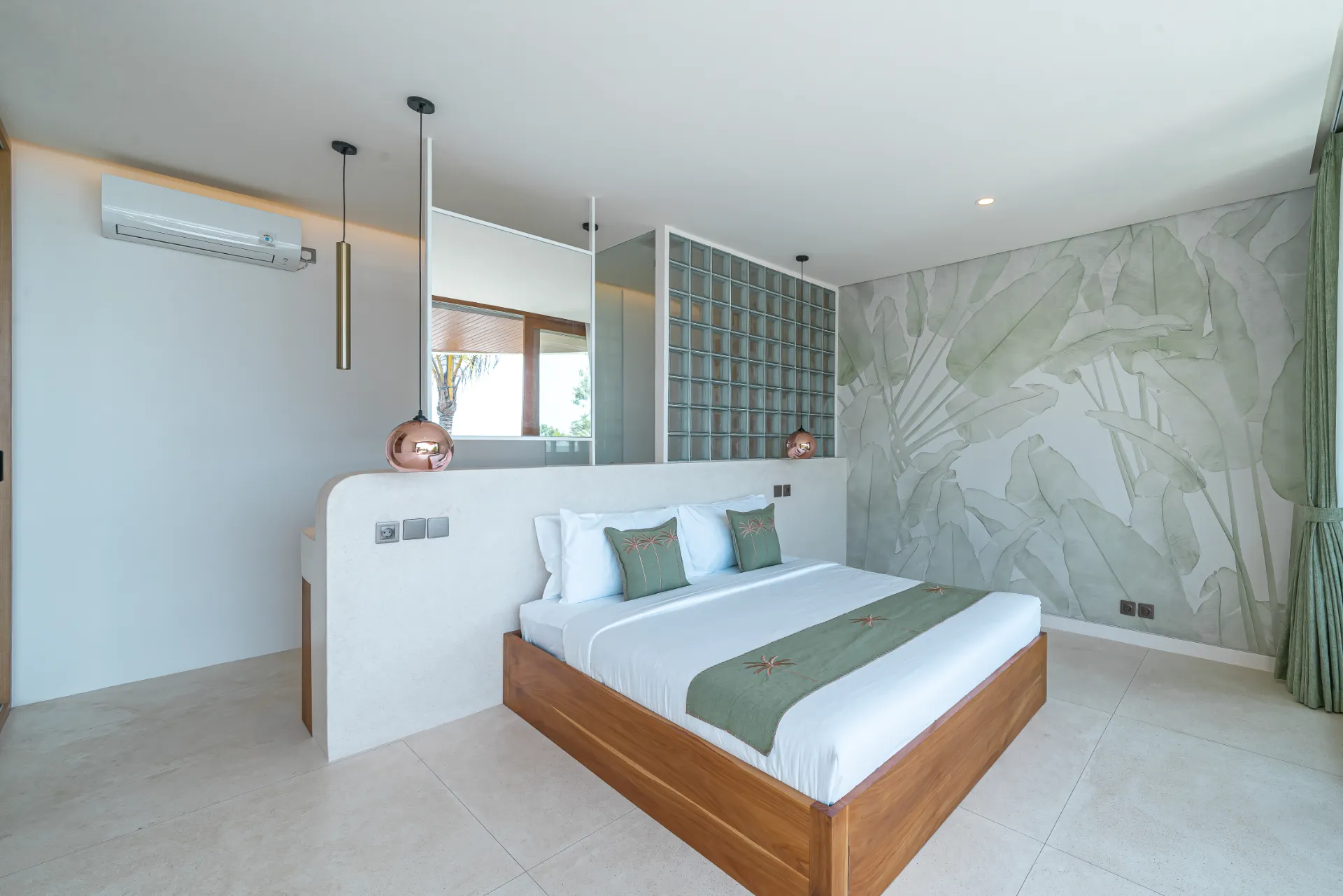 Whispering Palms - BRAND NEW Chic 1-Bedroom Villa in Pecatu — image 1
