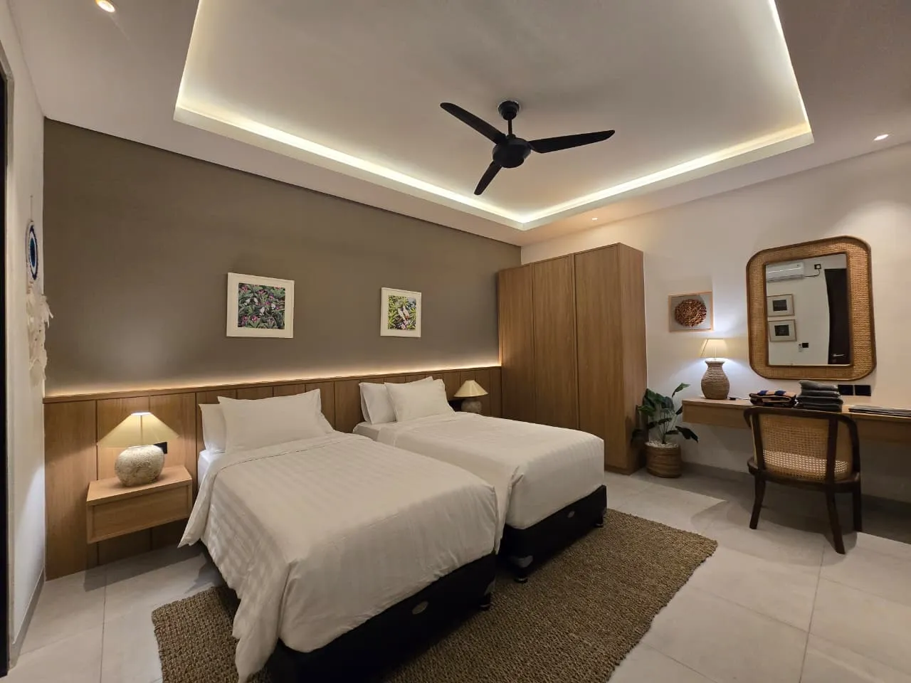 Villa For Rent 1 Room with Sharing In Kayu TulangCanggu Bali — image 1