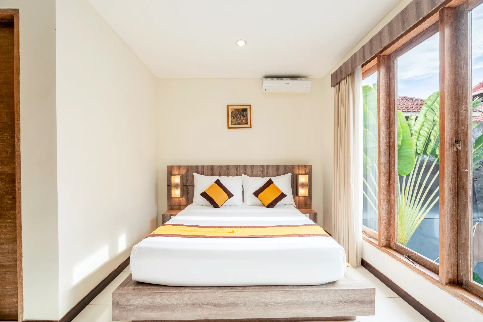 Kings Villas Sanur - 3 Bedroom Pool Villa — image 2