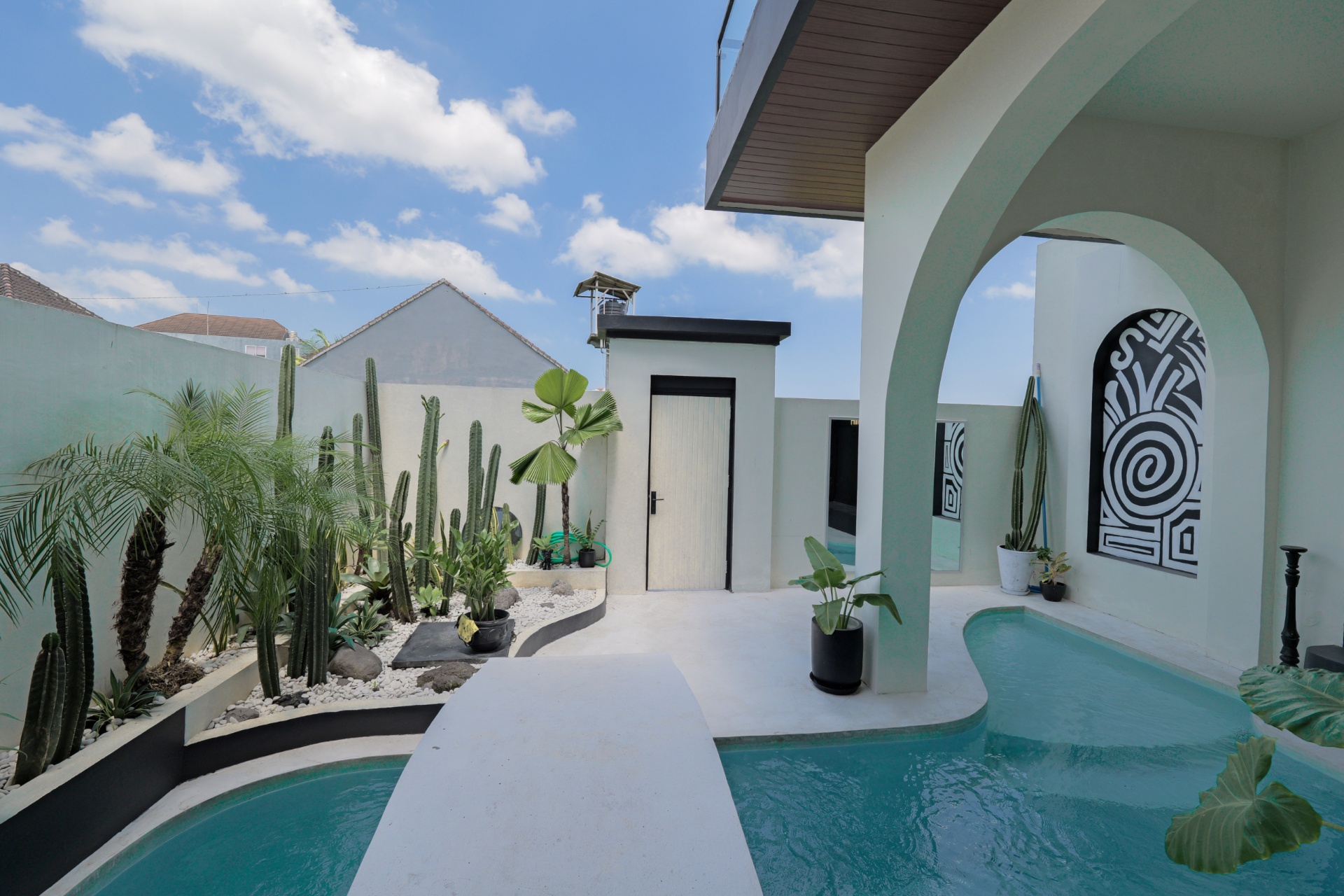 VILLA SAMA SAMA - 2BR ROOFTOP VIEW CANGGU BERAWA BALI — image 4