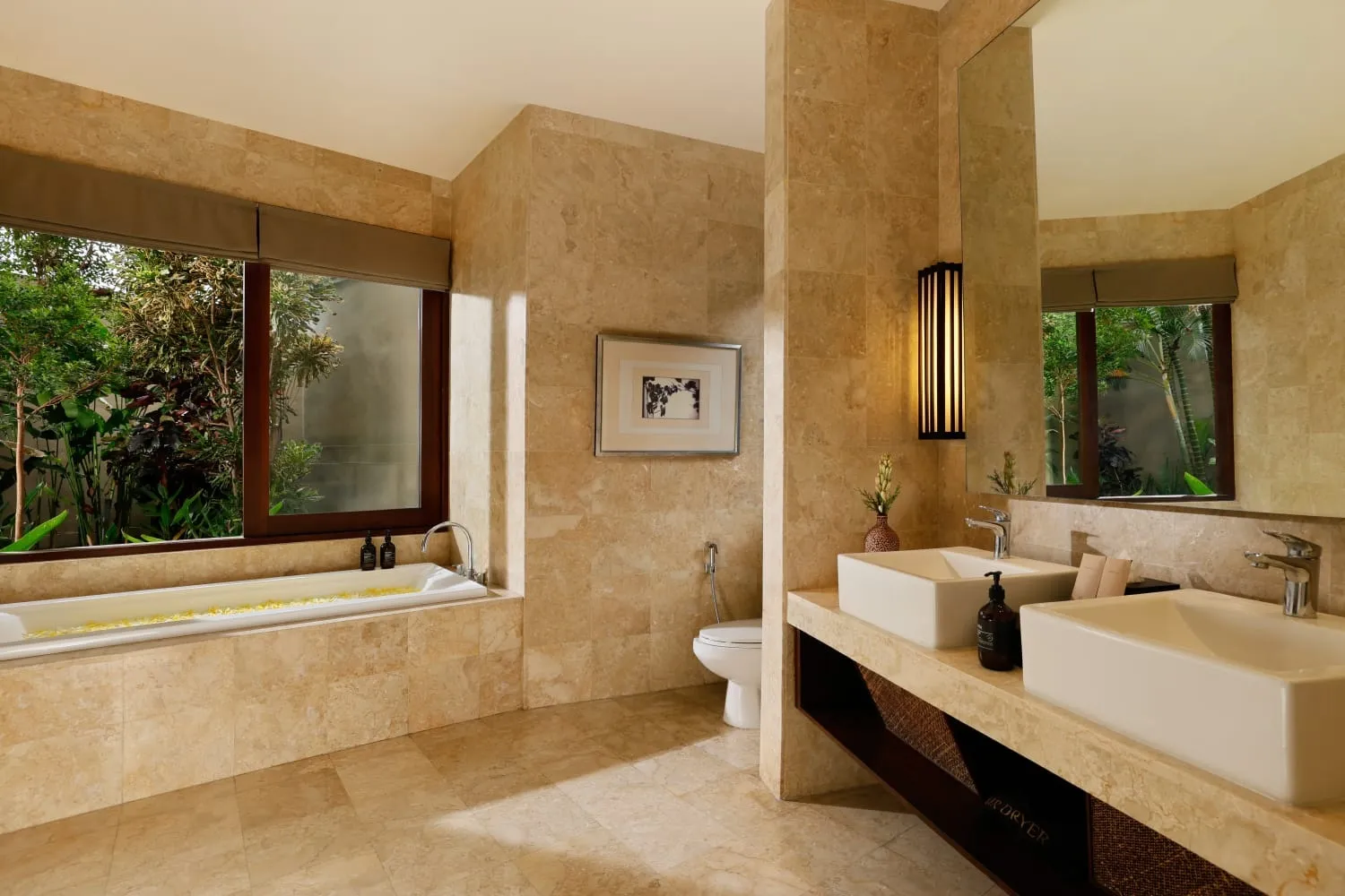 Villa For Rent 4 Bed In Tibubeneng Badung Bali PU-3805 — image 2