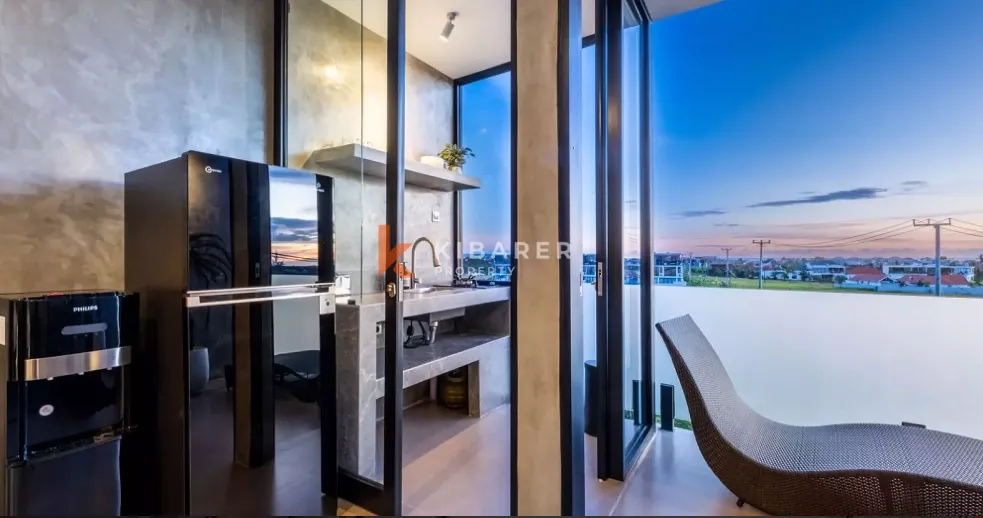 Luxury One-Bedroom Penthouse with Sunset View in Pererenan YRC5279 — image 2