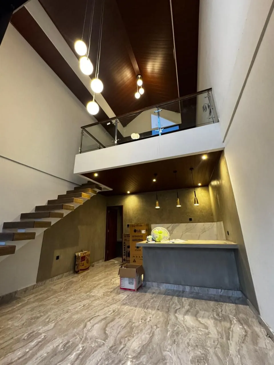 Cozy 1BR Loft House with Mezzanine (1PD3)