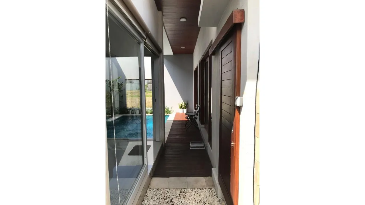 2 Modern bedroom villa sanur for rent — image 1