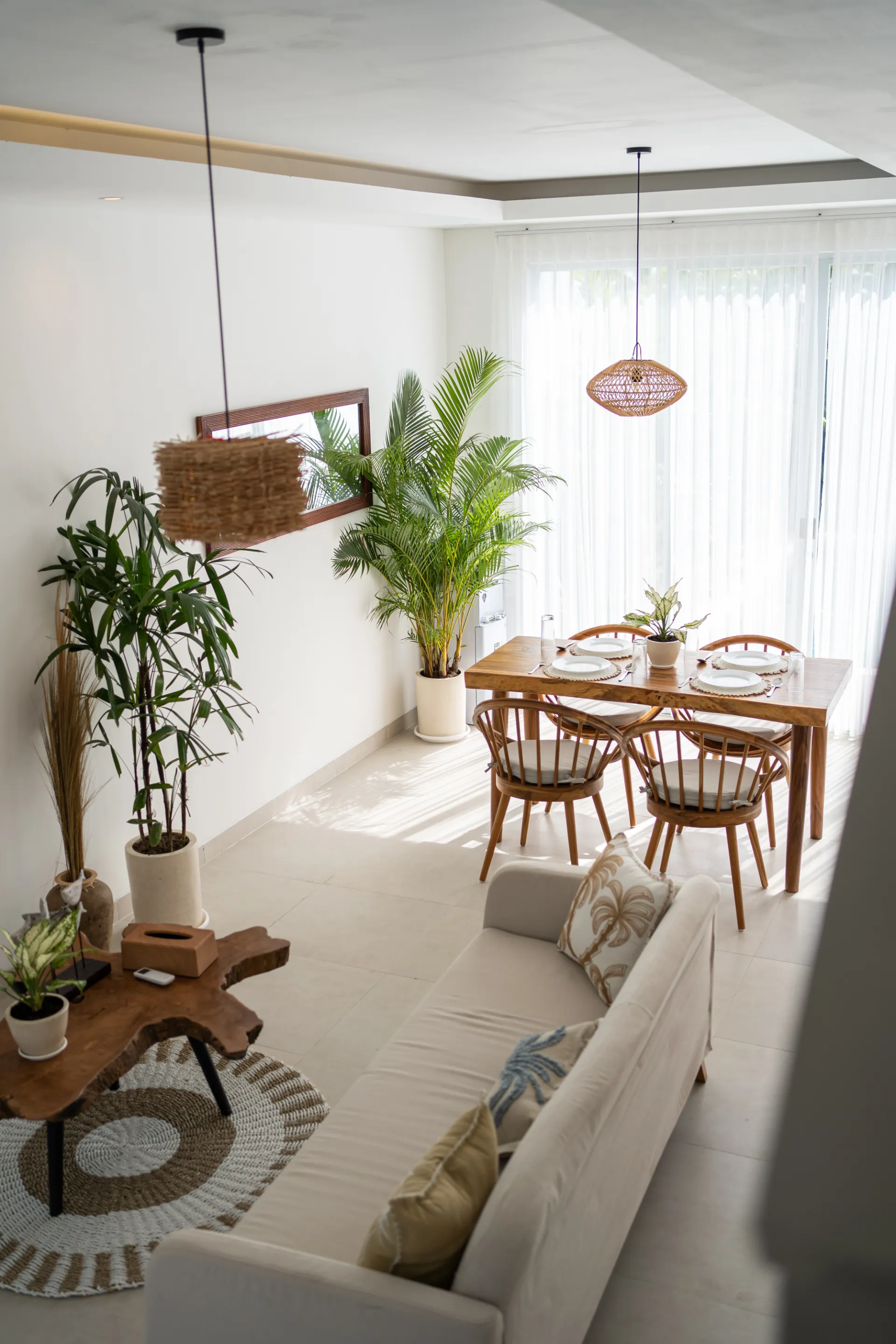 2BR Sunny Villa in Tumbak Bayuh — image 1