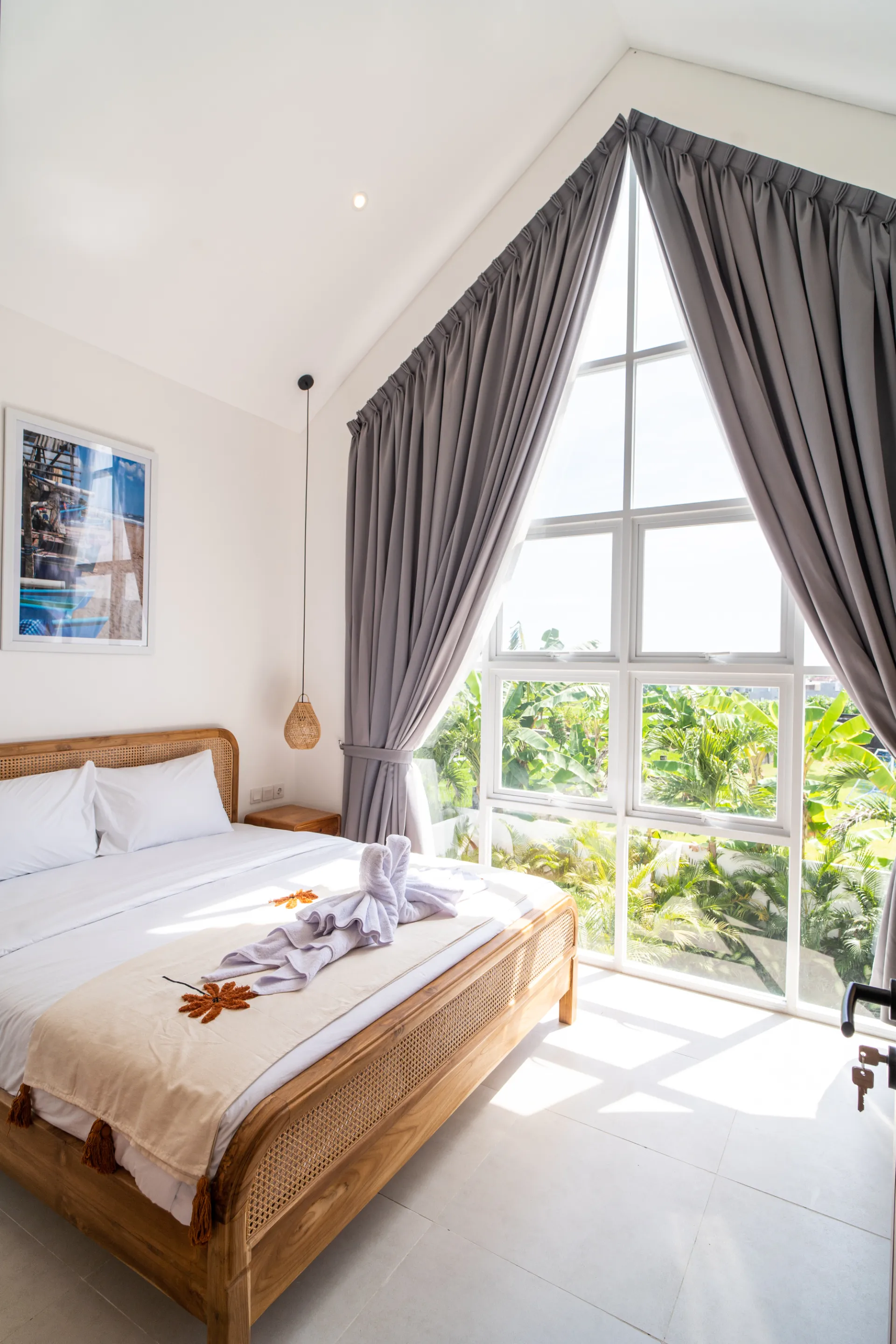 2BR Sunny Villa in Tumbak Bayuh — image 3