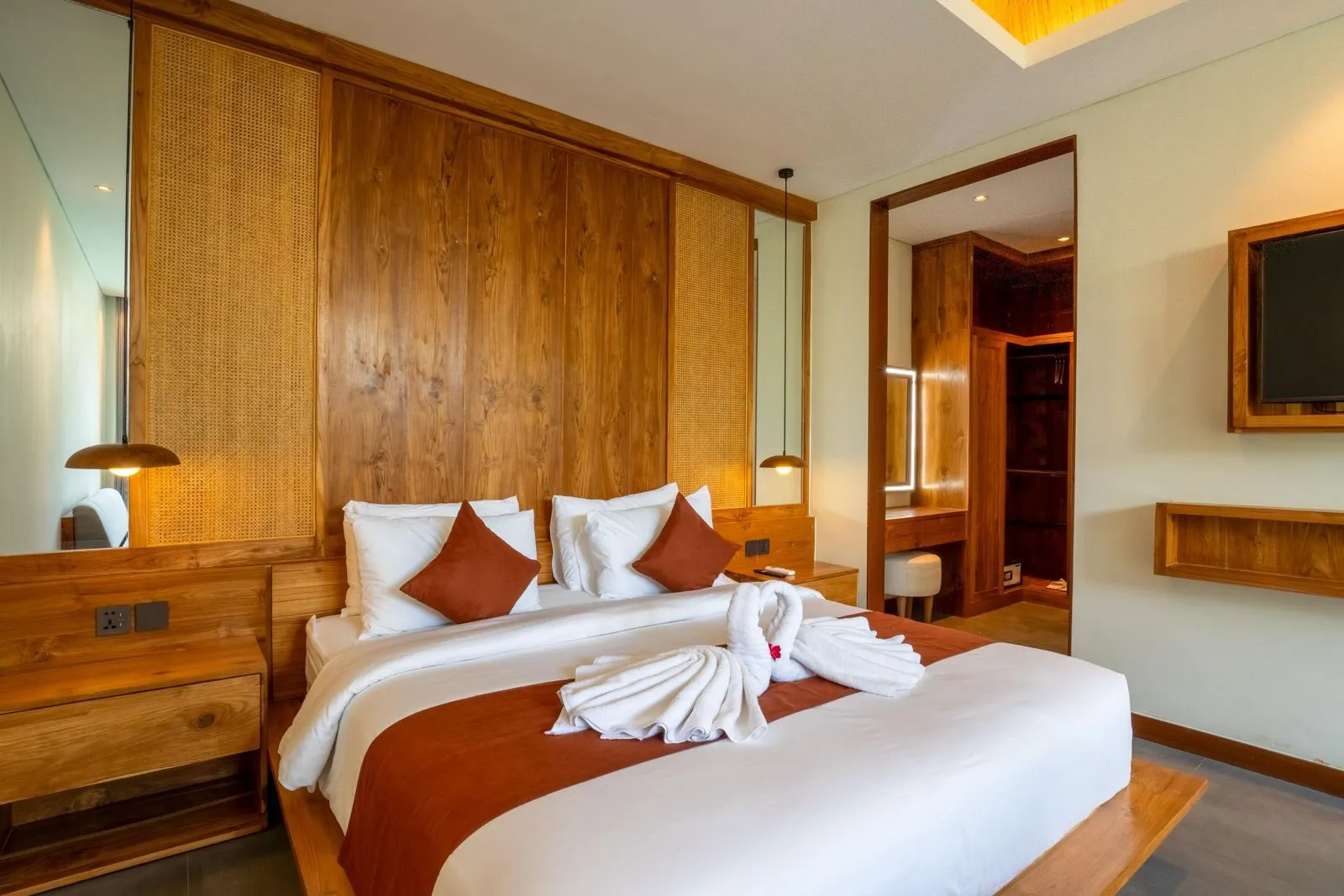 Villa For Rent 2 Bed In Batu Bolong Badung Bali PR-3810 — image 3