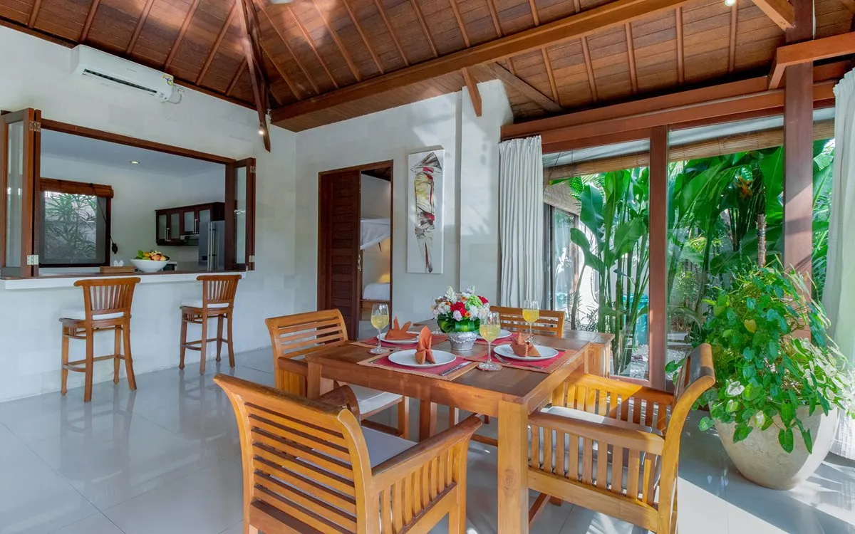 Superb 2BR Garden Villa in Seminyak — image 2