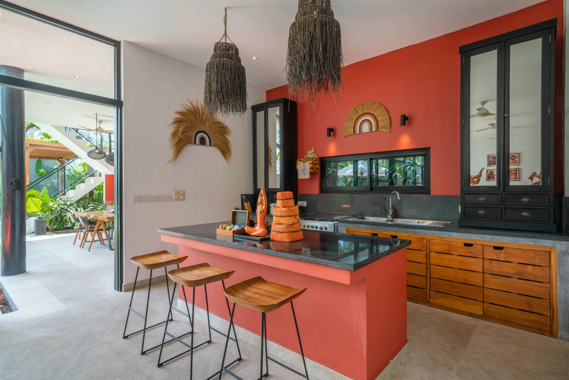 Villa Boa - Stunning 3BR Beachside Villa in Canggu — image 1