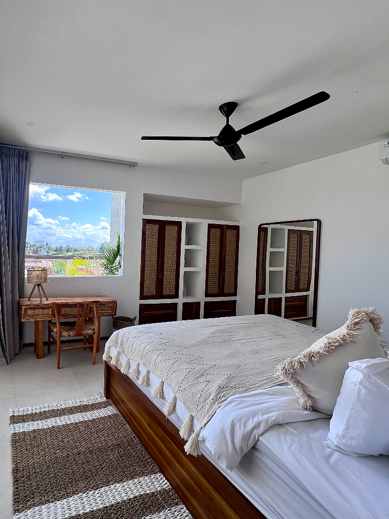 MODERN 2BR VILLA WITH PRIVATE JACUZZI — image 1