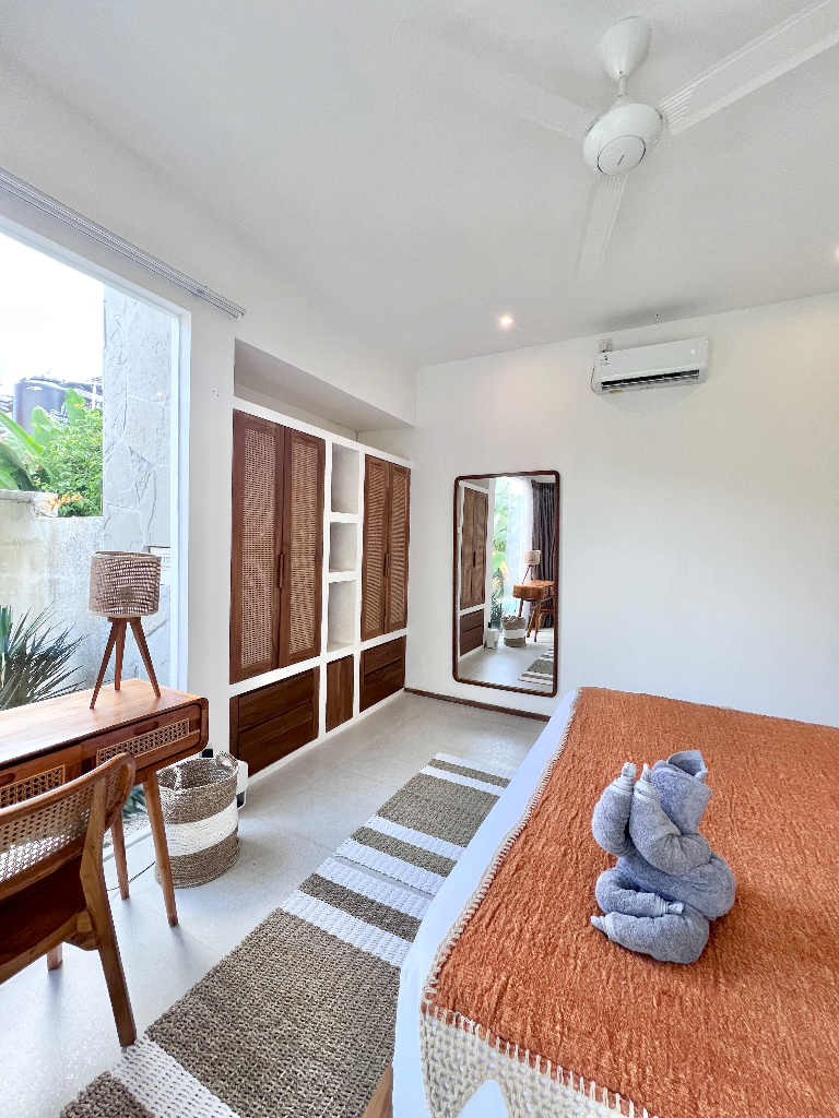 MODERN 1BR WITH ROOFTOP VILLA IN TUMBAK BAYUH — image 3