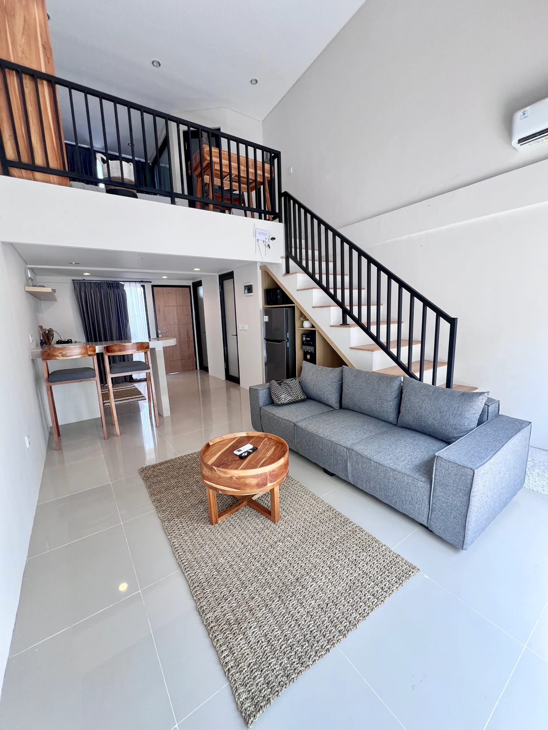 1BR LOFT IN TUMBAK BAYUH