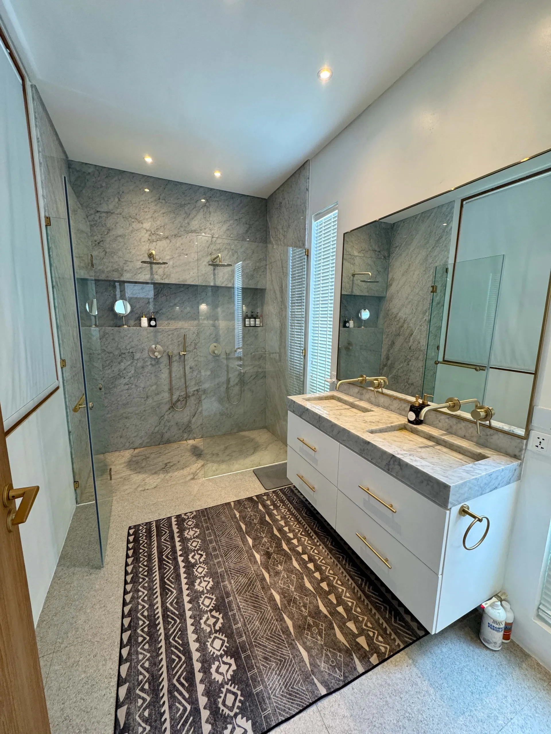 4-Bedroom Villa with Panoramic Views in Cemagi (R-CE01-4) — image 4
