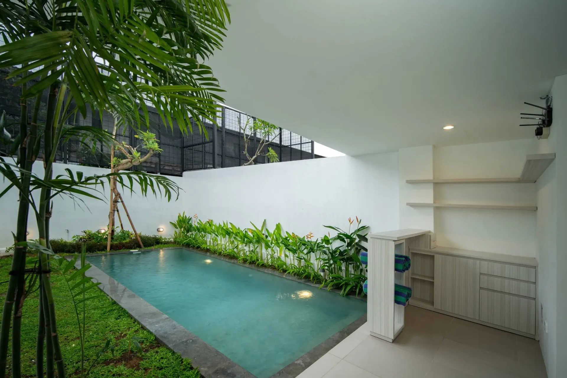 2 BEDROOM VILLA IN TUMBAK BAYUH IDR 25 MILL/MONTH — image 4