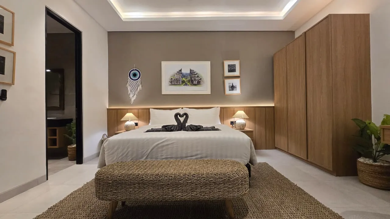 Villa For Sale 3 Bed In Kayu Tulang Canggu Bali EK-3484 — image 3